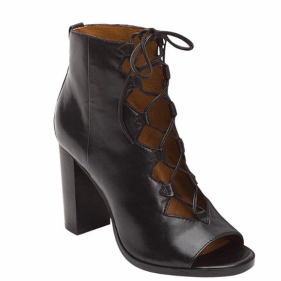 Frye Shoes - 🆕 Frye Boho Peep Toe Black Leather Booties 9.5